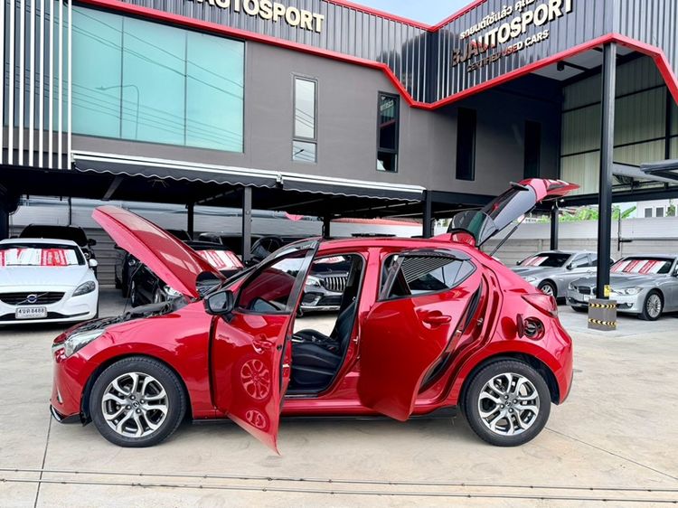 Mazda Mazda 2 2017 1.5 XD Sport High Plus L Sedan ดีเซล ไม่ติดแก๊ส เกียร์อัตโนมัติ แดง