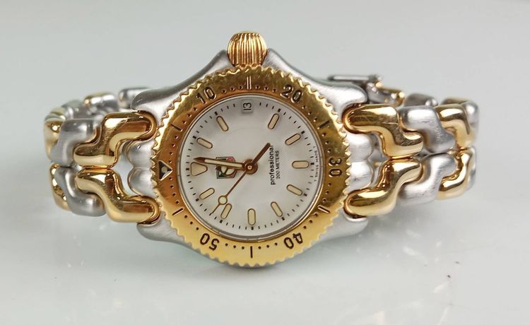 สแตนเลส หลากสี 15.TAG HEUER ระบบ Quartz Mini size หน้าปัด 24 mm อปก.กล่องแทน
