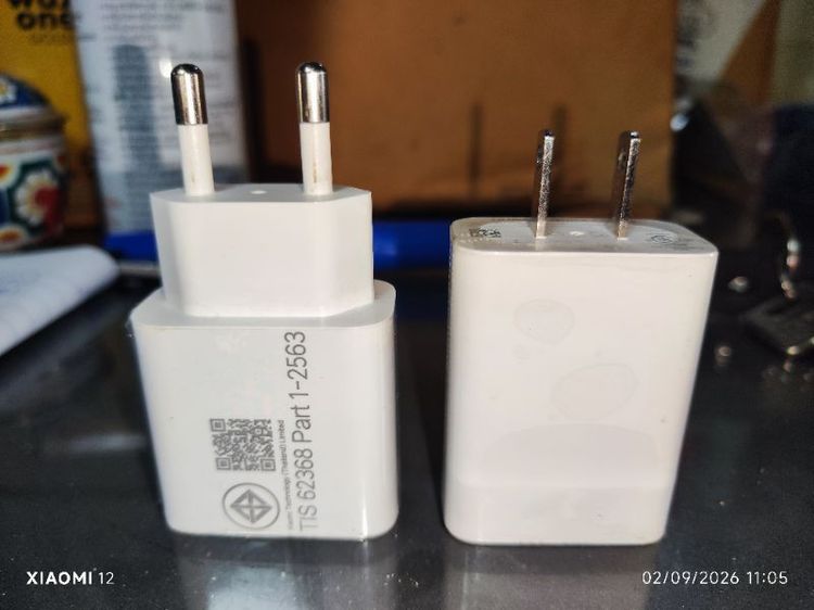 หัวชาร์จ แท้ของHuawei กับ Xiaomi ของแท้ศูนย์ทั้งคู่ สภาพดีพลาสติกยังไม่ได้แกะเลยทั้งคู่ หัวละ 200 แต่ถ้าซื้อคู่คิด 350 ส่งฟรีอีกตั้งหาก