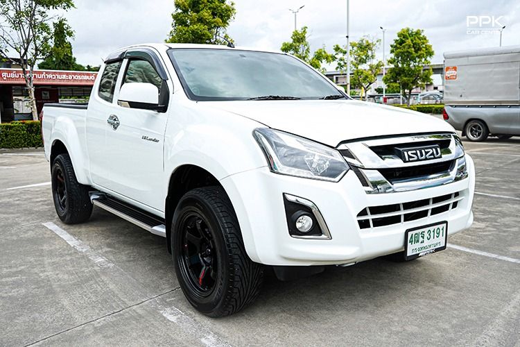 Isuzu D-MAX 2016 1.9 Hi-Lander L Pickup ดีเซล ไม่ติดแก๊ส เกียร์ธรรมดา ขาว รูปที่ 3
