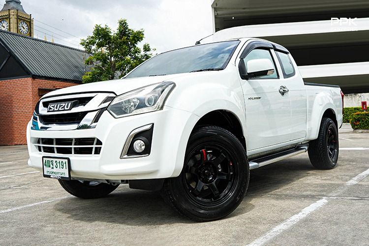 รถ Isuzu D-MAX 1.9 Hi-Lander L สี ขาว