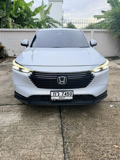 รถ Honda HR-V 1.5 e:HEV E สี ขาว