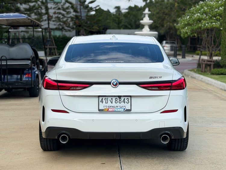 BMW Series 2 2022 220i Sedan เบนซิน ไม่ติดแก๊ส เกียร์อัตโนมัติ ขาว รูปที่ 4