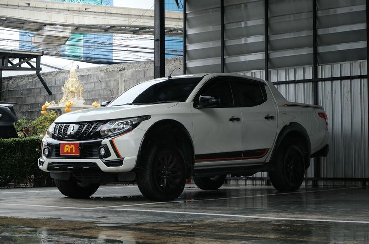 Mitsubishi Triton 2019 2.4 ATHLETE Pickup ดีเซล ไม่ติดแก๊ส เกียร์อัตโนมัติ ขาว