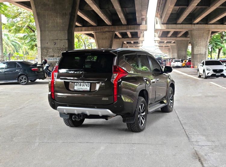 Mitsubishi Pajero Sport 2015 2.4 GT Premium 4WD Utility-car ดีเซล ไม่ติดแก๊ส เกียร์อัตโนมัติ น้ำตาล รูปที่ 2