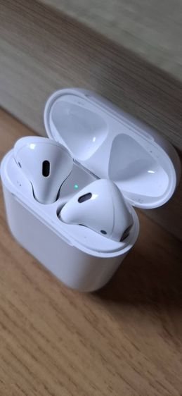 Apple AirPods1