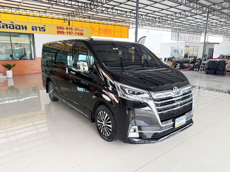 Toyota Majesty 2025 2.8 Grande Van ดีเซล ไม่ติดแก๊ส เกียร์อัตโนมัติ ดำ รูปที่ 3