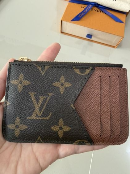 Very good to Like New สวยกริบ LV Romy Card holder monogram รูปที่ 5