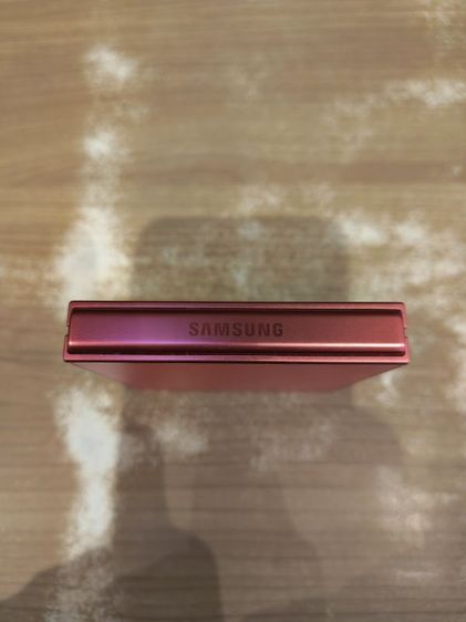 ขาย Samsung galaxy flip7 สีแดงRam12/Rom256 สภาพนางฟ้า อุปกรณ์ครบกล่อง สายยังไม่ได้ใช้ ไร้รอย มีประกันCareplus 1 ตุลาคม 2027 รูปที่ 4