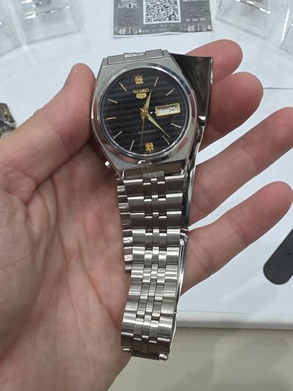 A.นาฬิกา ยี่ห้อ SEIKO 5  WATCH สวยเก่าเก็บ ของใหม่ มือ 1 หายาก รุ่นเก่า ขายตามสภาพ พร้อมส่ง 