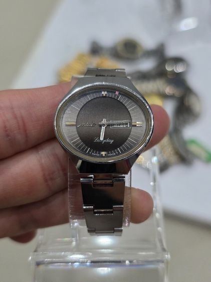 A.นาฬิกา ยี่ห้อ MIDO LADY WATCH สวยเก่าเก็บ ของใหม่ มือ1  หายาก รุ่นเก่า ขายตามสภาพ พร้อมส่ง 