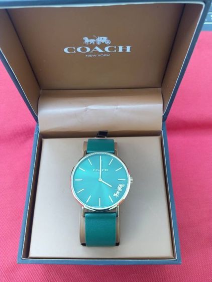 นาฬิกาข้อมือสตรี Coach Perry Green Dial (โมเดลหน้าปัดและสายสีเขียวเหนี่ยวทรัพย์ อะไหล่ตัวเรือนสีทอง ซื้อมา5500 บาทไม่ได้ใส่ ขายเพียง 1999บาท