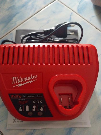 ขายแท่นชาร์จแบตตารี่Milwaukee M12 รุ่น C12C 12โวลต์ แท้100% รูปที่ 4