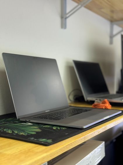 MacBook Pro 15 2018 Touch bar and Touch ID รูปที่ 5