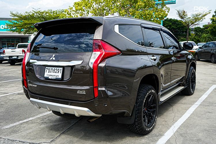 Mitsubishi Pajero Sport 2016 2.4 GT Premium 4WD Utility-car ดีเซล ไม่ติดแก๊ส เกียร์อัตโนมัติ น้ำตาล รูปที่ 4