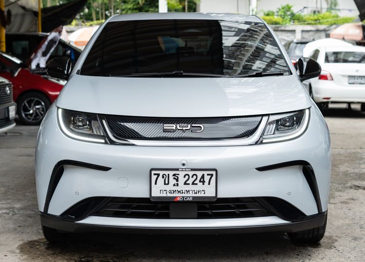 รถ BYD Dolphin Standard Range สี ขาว
