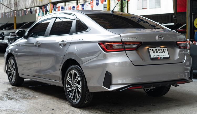 Toyota Yaris ATIV 2026 1.2 Sport Sedan เบนซิน ไม่ติดแก๊ส เกียร์อัตโนมัติ เทา รูปที่ 3