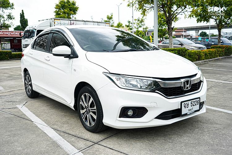 Honda City 2018 1.5 V Sedan เบนซิน ไม่ติดแก๊ส เกียร์อัตโนมัติ ขาว รูปที่ 3