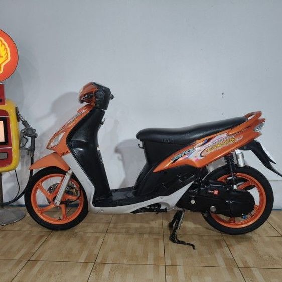 Yamaha Mio 2010 ขายมีโอสวยมากแต่งให้พร้อมเอาไว้โชว์ได้เลยสภาพคือรถใหม่เครื่องเยี่ยมเบิกของศูนย์ยามาฮ่าทั้งคัน ก้านเบรคมือแท้น๊อตสแตนเลสทั้งคันใหม่ยันข
