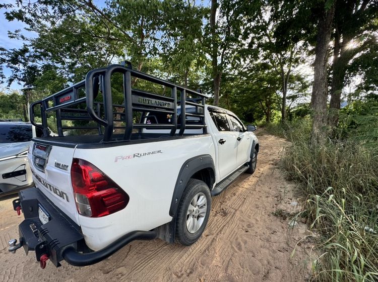Toyota Hilux Revo 2018 2.4 E Prerunner Pickup ดีเซล เกียร์อัตโนมัติ ขาว รูปที่ 3