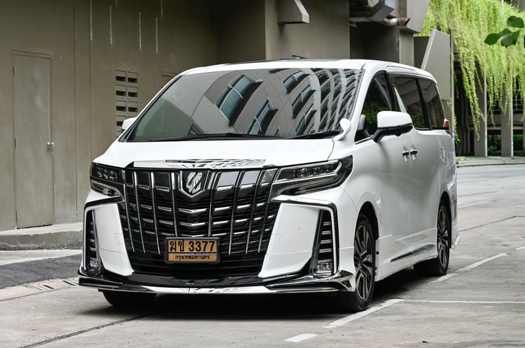 รถ Toyota Alphard 2.5 SC สี ขาว