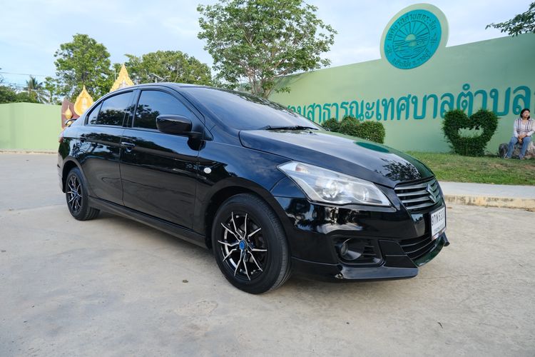 รถ Suzuki Ciaz 1.2 Gl Plus สี ดำ