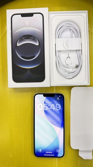 128 GB iPhone 16e-ใหม่มากประกันเหลือเกือบเต็มปี