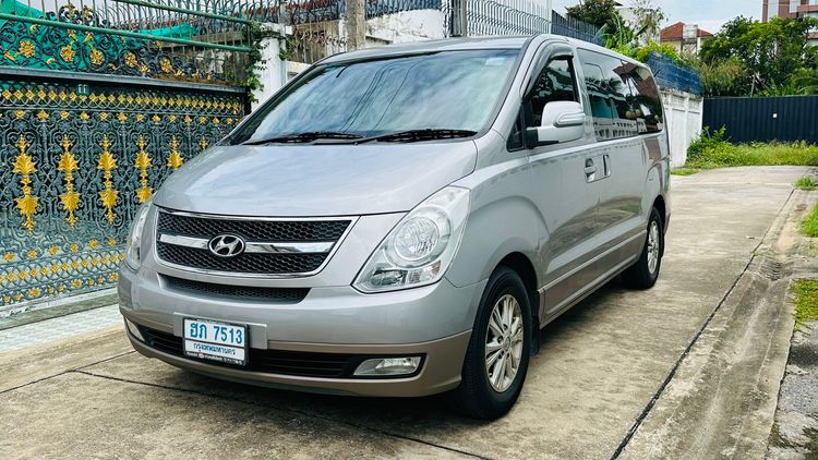 Hyundai H-1  2012 2.5 Deluxe Van ดีเซล ไม่ติดแก๊ส เกียร์อัตโนมัติ เทา