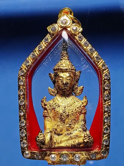 พระสมัยรัตนโกสินทร์ตอนต้น ขนาดห้อยคอบูชา อายุกว่าสองร้อยปี ศิลปะช่างหลวง รักทองเดิมสวยสมบูณ์มาก น่าบูชา