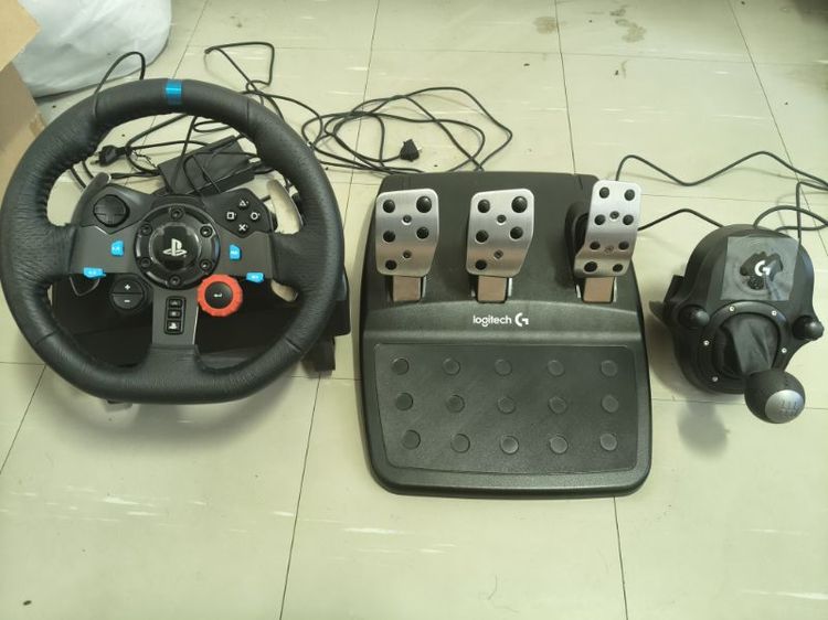เกมส์ จอยพวงมาลัย logitech g29 พร้อมเกียร์ ครบชุด