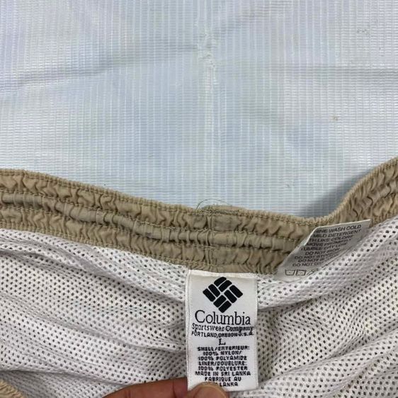 กางเกงขาสั้น Columbia แท้ 💯 size L ขนาด เอว 35-40 ยาว 17 นิ้ว สภาพดีมาก ทรงสวย ดีเทลกระเป๋าเยอะ ตัดเย็บดีมาก มีซัปใน หายากน่าสะสมครับ รูปที่ 4