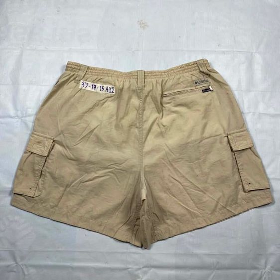 กางเกงขาสั้น Columbia แท้ 💯 size L ขนาด เอว 35-40 ยาว 17 นิ้ว สภาพดีมาก ทรงสวย ดีเทลกระเป๋าเยอะ ตัดเย็บดีมาก มีซัปใน หายากน่าสะสมครับ รูปที่ 2