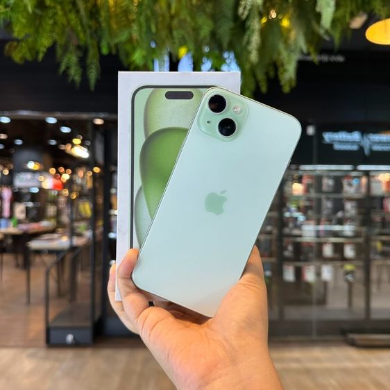 iPhone 15 plus