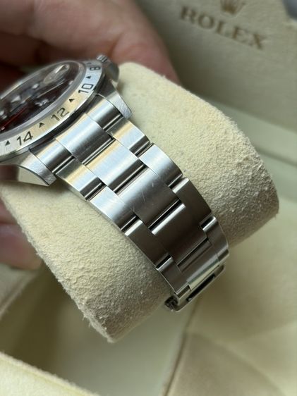 rolex explorer ll ข้างตัน สลักใน รูปที่ 4