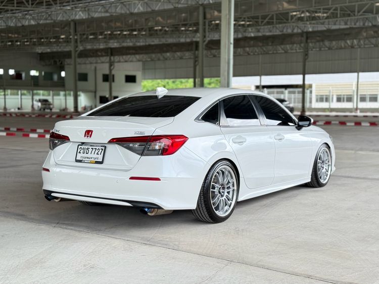Honda Civic 2022 1.5 Turbo EL+ Sedan เบนซิน ไม่ติดแก๊ส เกียร์อัตโนมัติ ขาว รูปที่ 3