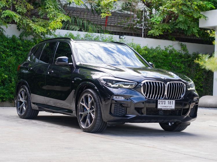 รถ BMW X5 3.0 xDrive45e M Sport 4WD สี ดำ