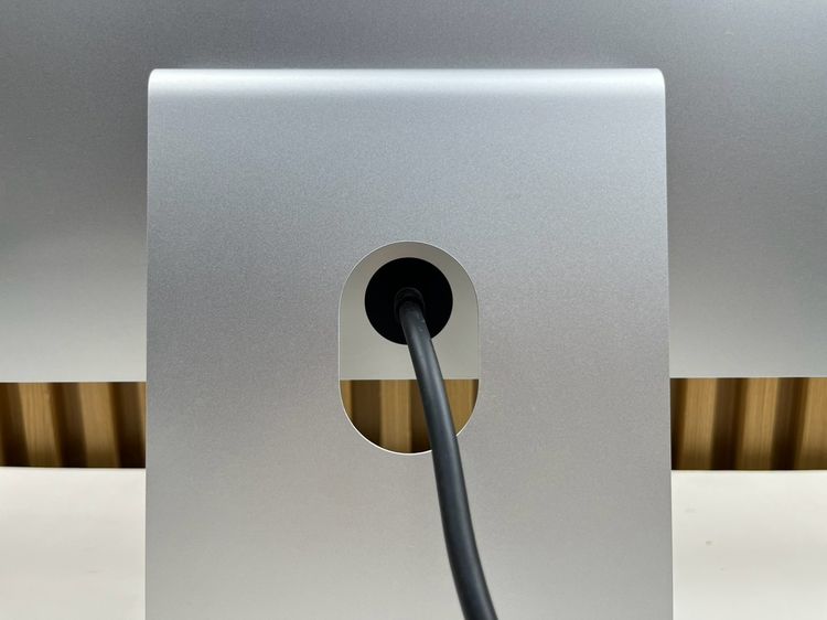 Studio Display 27-inch Retina 5K Standard Glass รูปที่ 10
