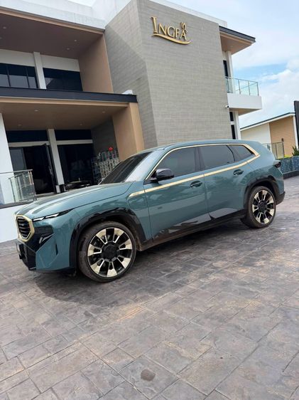 รถ BMW XM 3.0 50e Shadow Line สี เทา