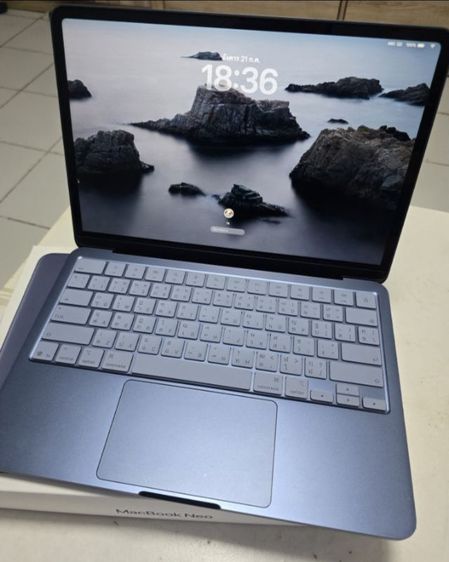 macbook neo 8/256