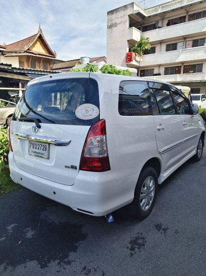Toyota Innova 2012 2.0 G Utility-car เบนซิน LPG เกียร์อัตโนมัติ ขาว รูปที่ 2