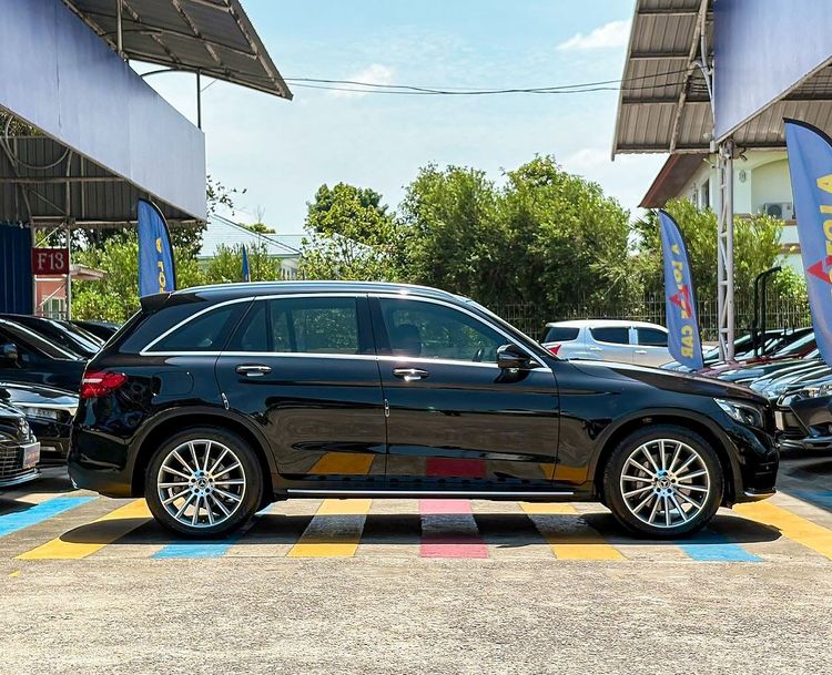 Mercedes-Benz GLC-Class 2018 GLC250d Utility-car ดีเซล ไม่ติดแก๊ส เกียร์อัตโนมัติ ดำ รูปที่ 2