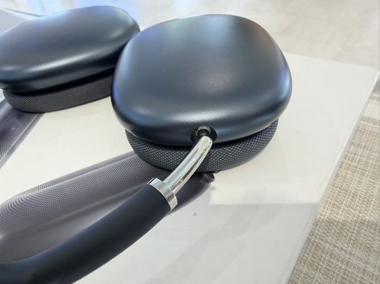 AirPods Max midnight ประกันศูนย์ ครบกล่อง รูปที่ 6
