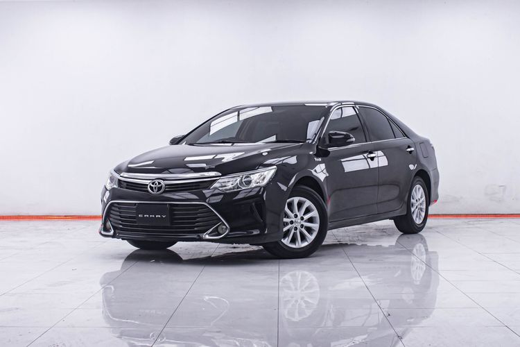 Toyota Camry 2015 2.0 G Sedan เบนซิน ไม่ติดแก๊ส เกียร์อัตโนมัติ ดำ