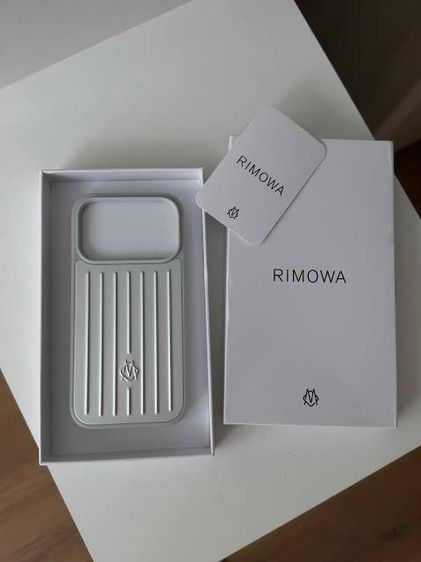 Rimowa IPhone 17 PM Case ราคาเบาๆ