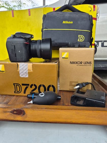 Nikon D7200 พร้อมเลนส์ Nikor 50 mm f1.8