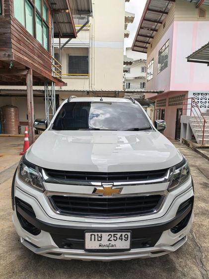รถ Chevrolet Trailblazer 2.5 LT สี ขาว