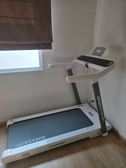 ขายลู่วิ่งไฟฟ้า สีขาว Sport Synology