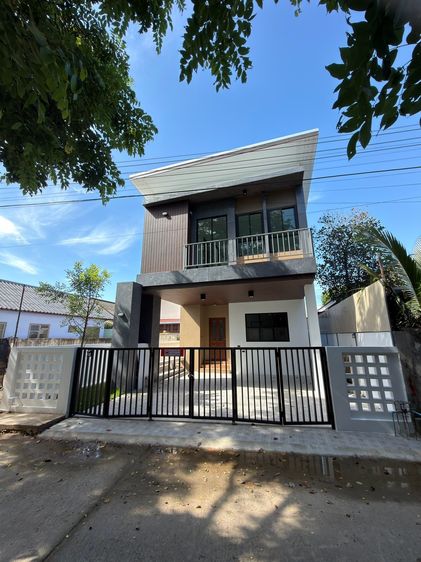 🏡✨ ขายบ้านเดี่ยว 2 ชั้น บ้านใหม่สไตล์โมเดิร์น ทำเลหนองจ๊อม–สันทราย เชียงใหม่ ราคาเพียง 2.19 ล้านบาท ฟรีค่าโอน ✨🏡