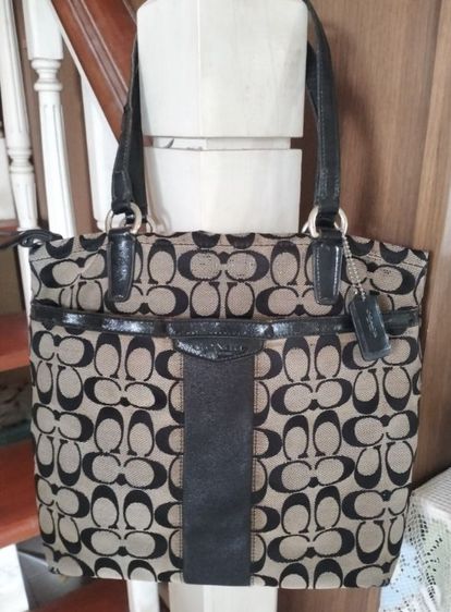 ขายกระเป๋าCoachแท้100%จากUSA ขายราคาพิเศษเพียง400บาท