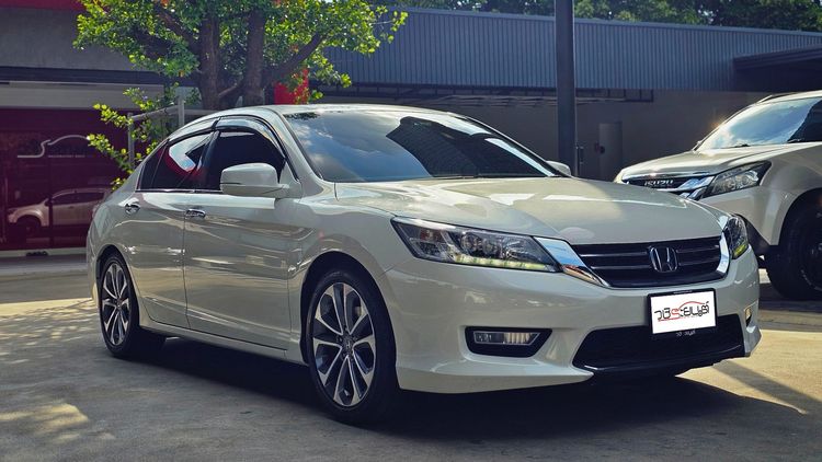 Honda Accord 2013 2.4 Tech เบนซิน รูปที่ 3